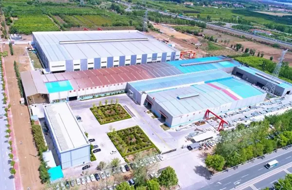 Eihe Steel Structure je osvojil seznam vodilnih hrbteničnih podjetij celotne verige gradbene industrije v provinci Shandong in je bil edino izbrano glavno podjetje v Qingdau.